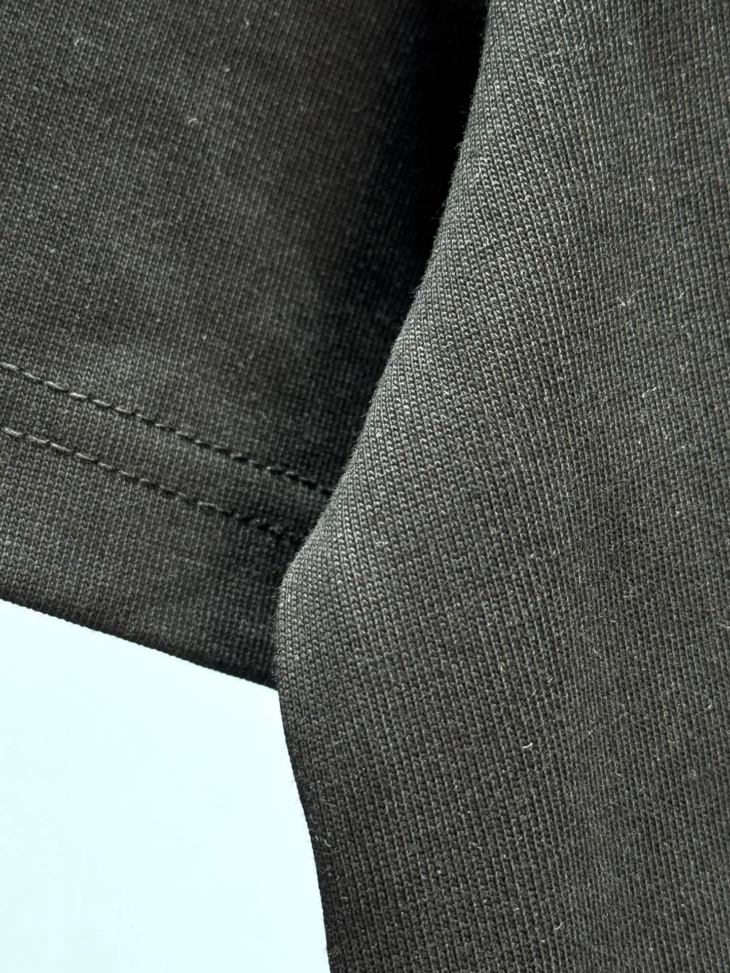 ARCTERYX* 🌈 ‼️ T ® 🖤 T ， 🌈 + ， ， ， Color Change， ， ， g ，Breathable ， 。 ， ，Sneakers， get ， ， ! ⚠️ ： ⚠️XYW 04 Same Style 𝐂𝐎𝐋𝐎𝐔𝐑：White Black 𝐒𝐈𝐙𝐄：S-Xl